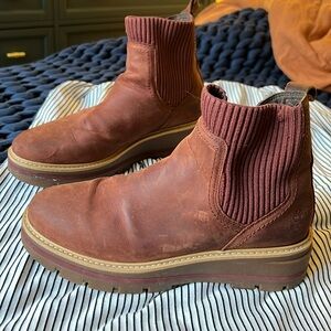 Timberland - Cervinia Chelsea boots - size 9